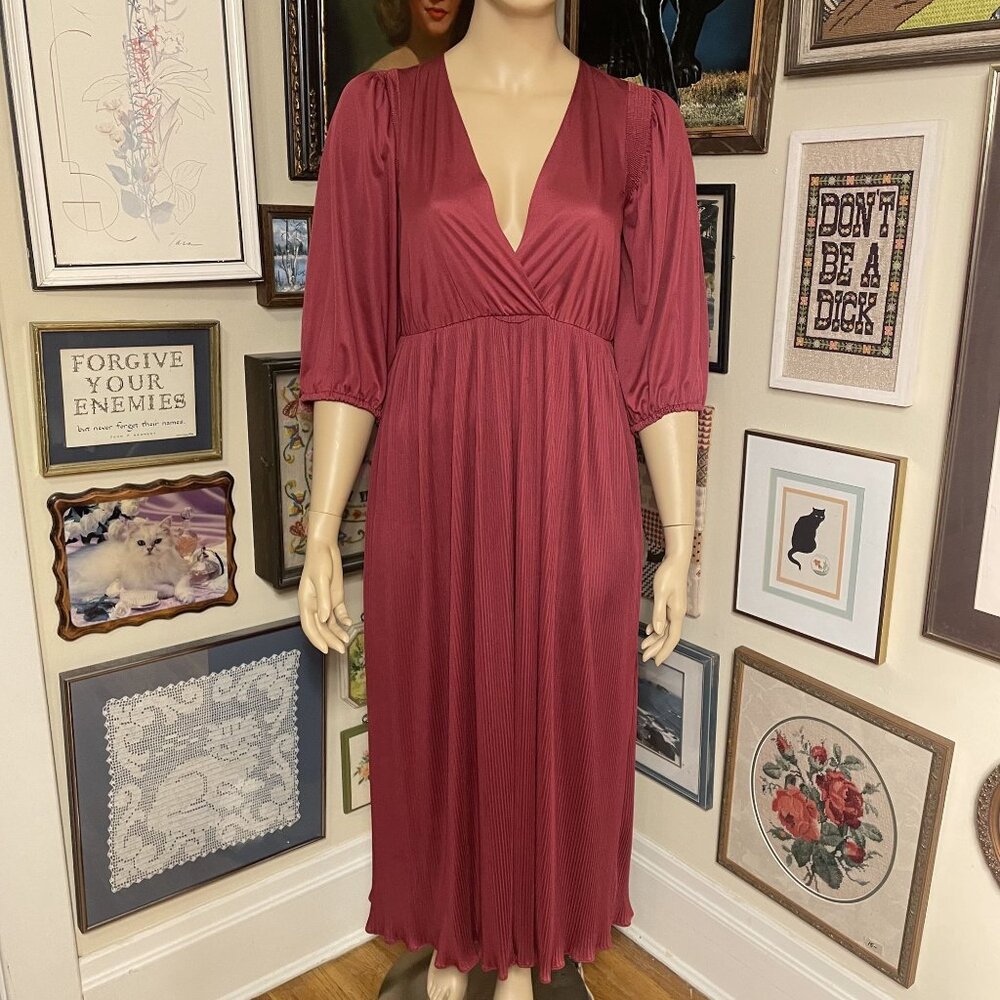 70s Vintage Burgundy Red Long Sleeve Cross Bust Pleated Maxi Dress Size LG